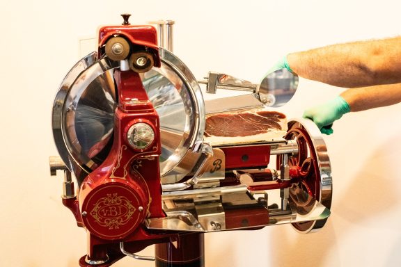 Schinkenschneidemaschine
